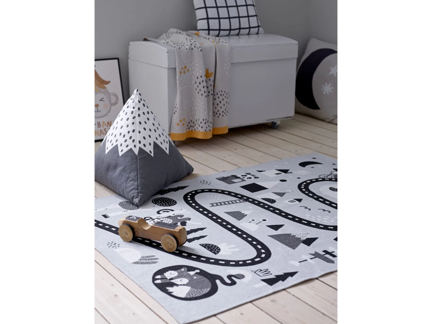 Södahl Mountain Check Kissen 4 Södahl Mountain Check Kissen – Bild 2